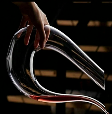 Crystal U-shaped 1500ml Wine Decanter Harp Swan Decanter Creative Wine Separator Clear Wine Aerator Glass Wine Decanter Bottle